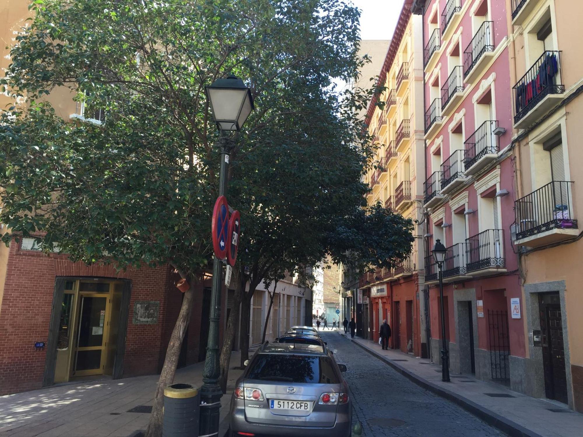 Apartamentos Auhabitat Zaragoza, Edificio De Apartamentos Turisticos Luaran gambar