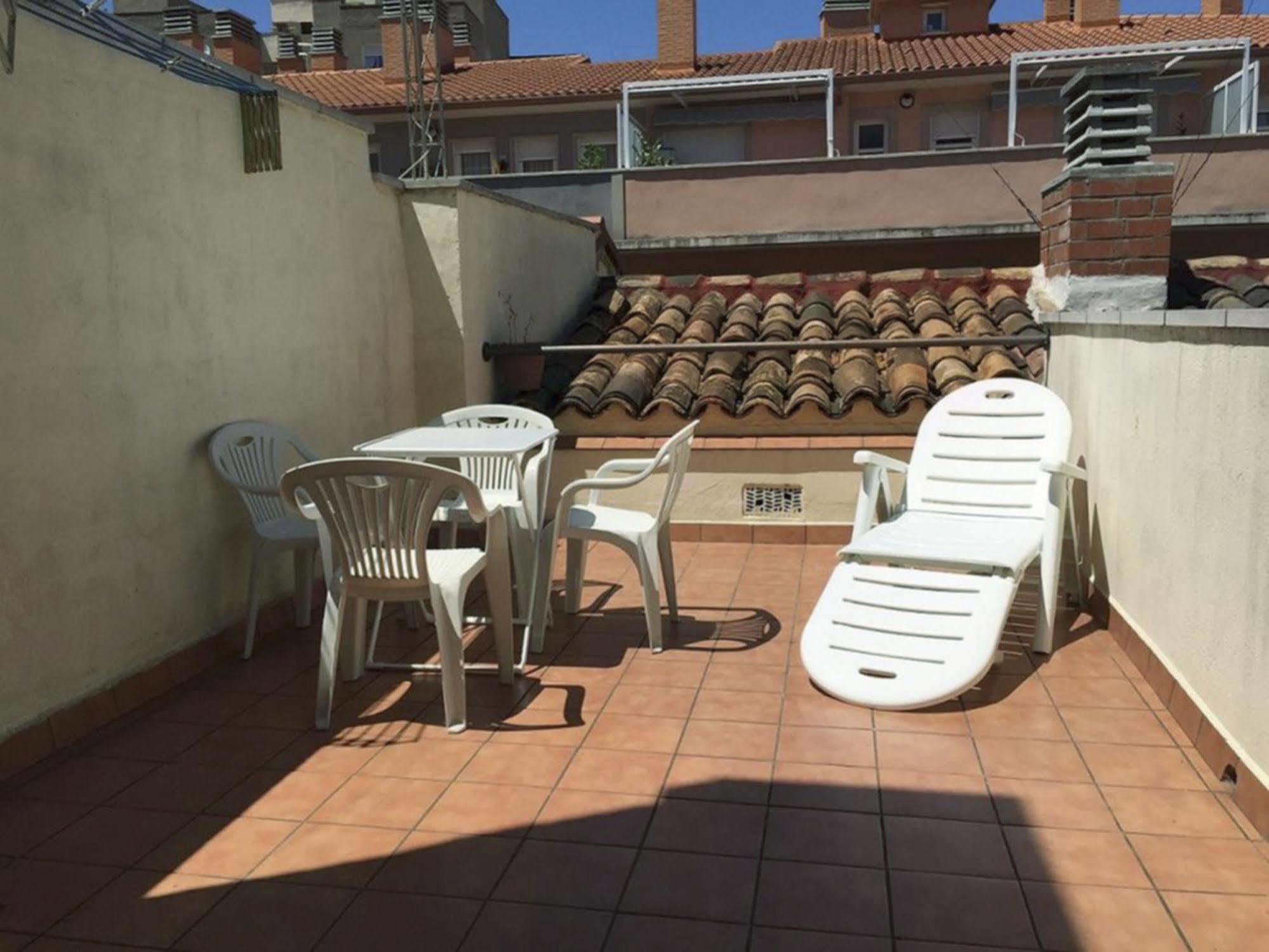 Apartamentos Auhabitat Zaragoza, Edificio De Apartamentos Turisticos Luaran gambar