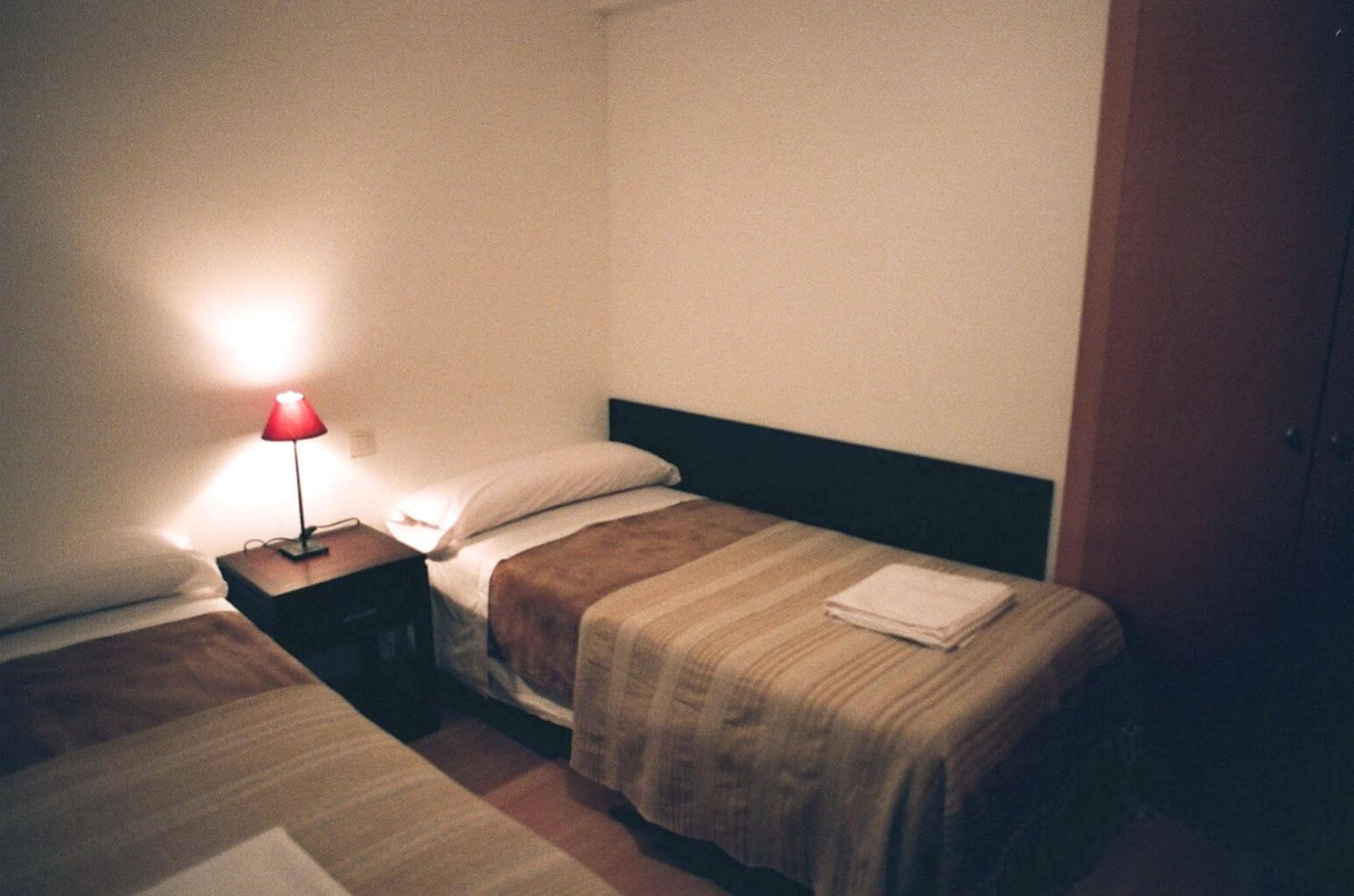 Apartamentos Auhabitat Zaragoza, Edificio De Apartamentos Turisticos Luaran gambar
