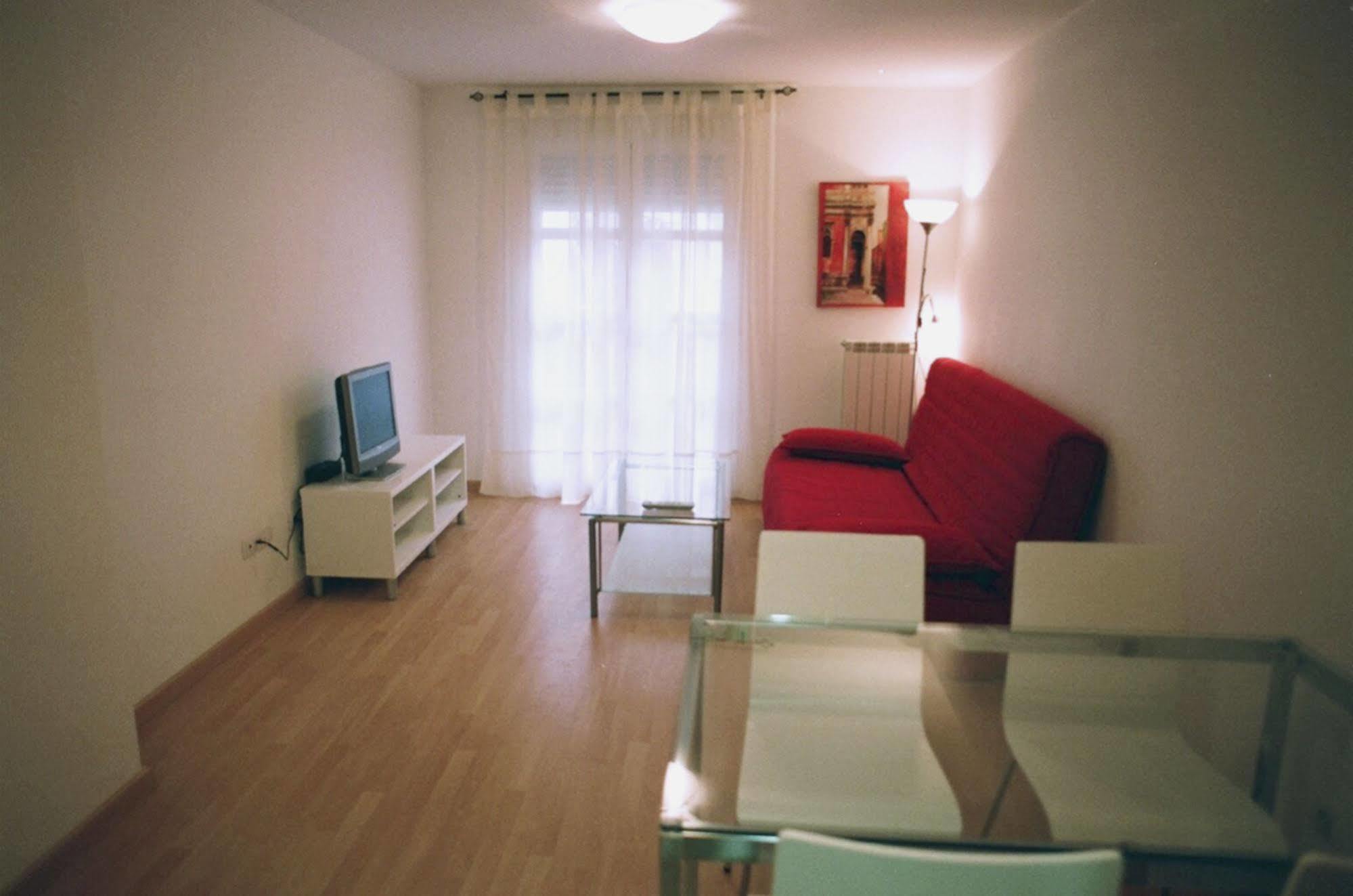 Apartamentos Auhabitat Zaragoza, Edificio De Apartamentos Turisticos Luaran gambar